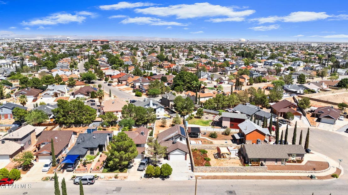 Photo of 3210 ARRAMBIDE Street