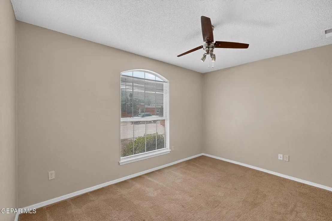 Photo of 4040 TIERRA VENADO Drive
