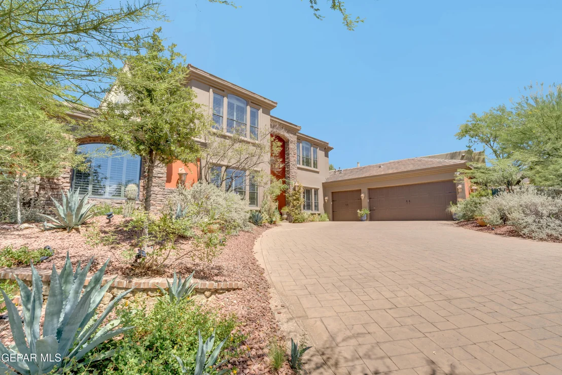 Photo of 6263 FRANKLIN HAWK Avenue