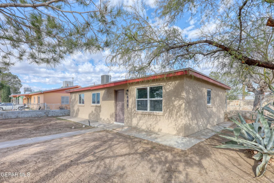 Photo of 533 Montecito Road