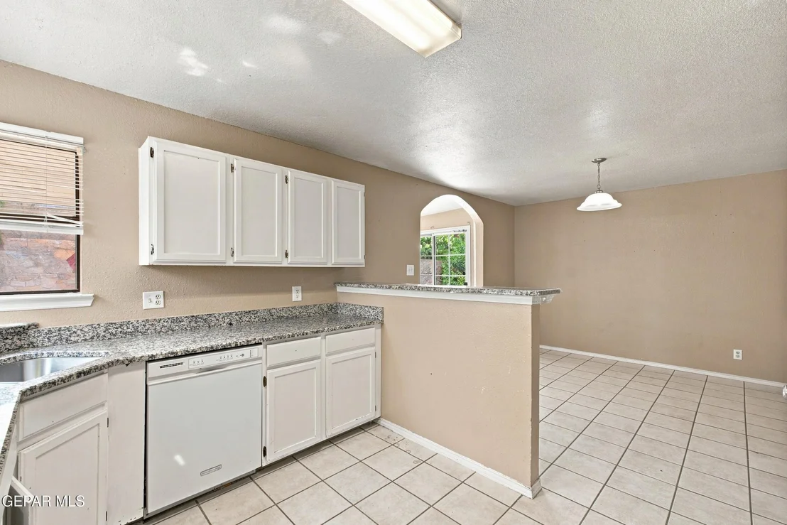 Photo of 10769 Pleasant Hill Drive