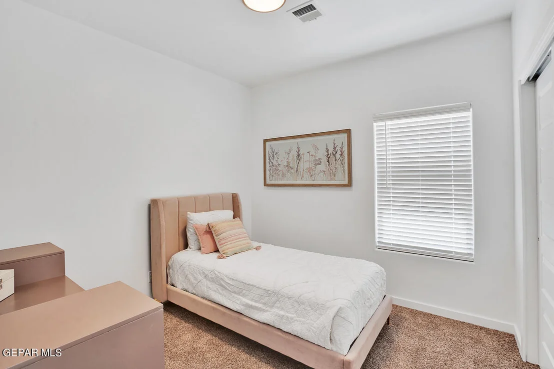 Photo of 15153 Expectation Avenue