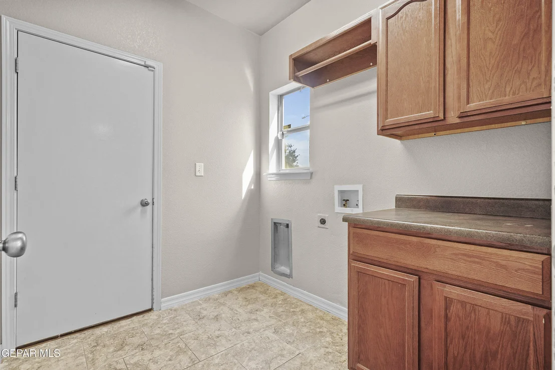 Photo of 11509 CHARLES BOYLE Place