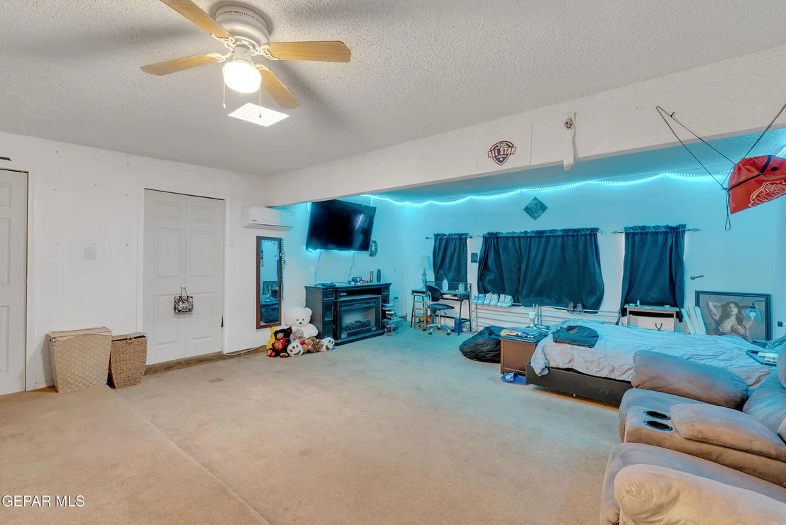 Photo of 2901 EADS Place