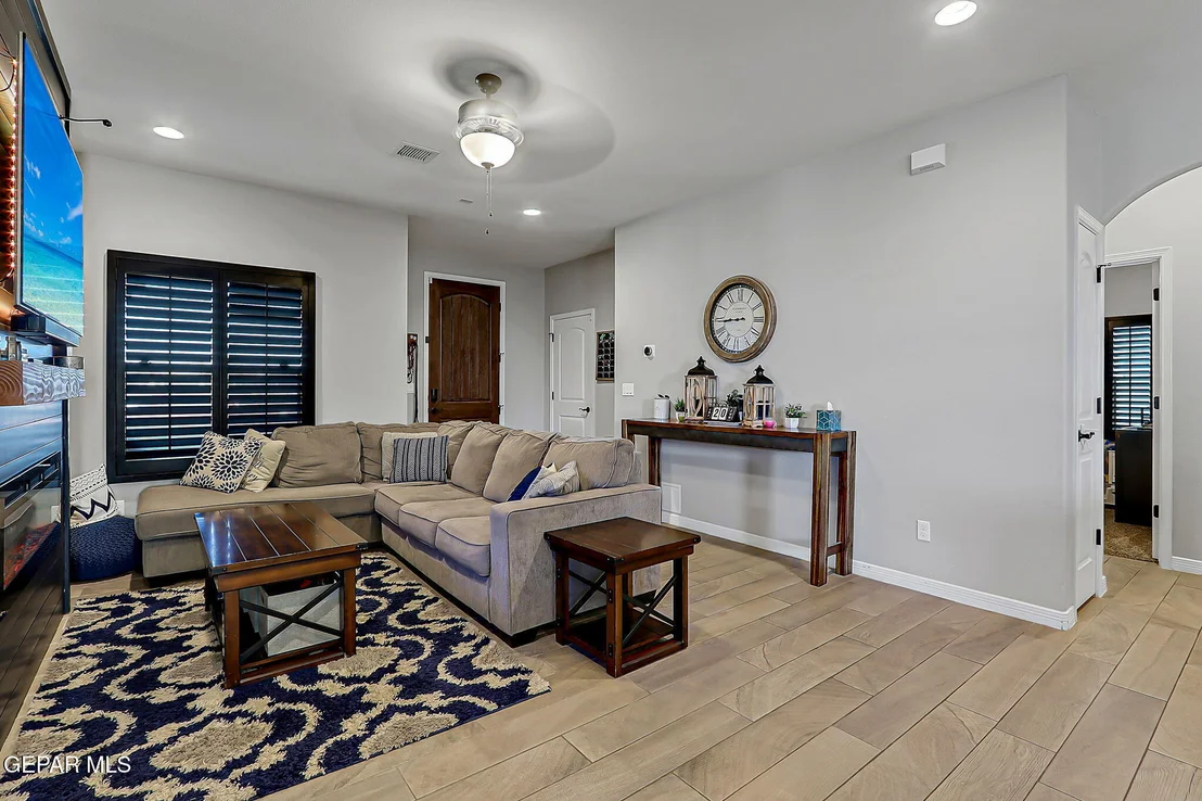 Photo of 10052 Hueco Junction Road