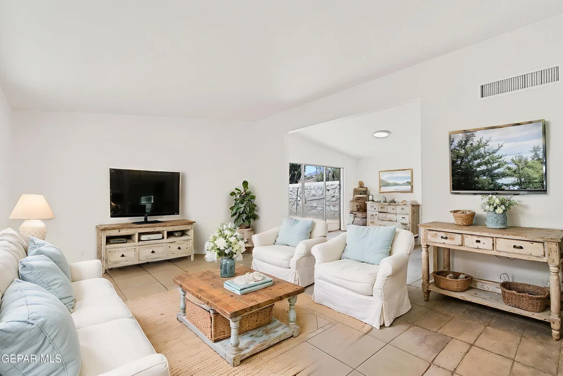 Photo of 241 MARDI GRAS Drive