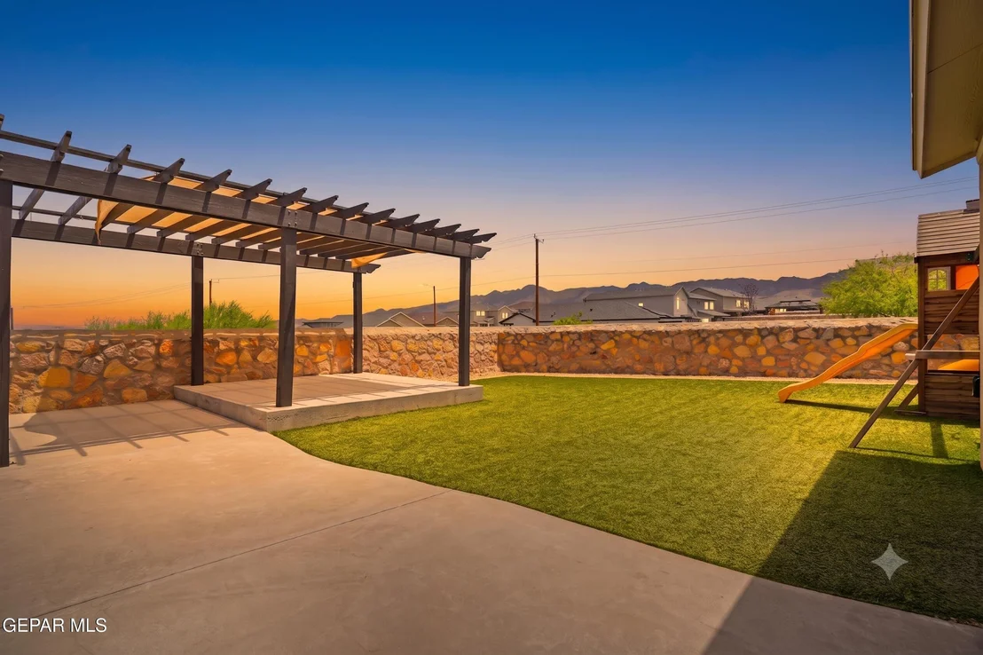 Photo of 7401 EAGLE VISTA Drive