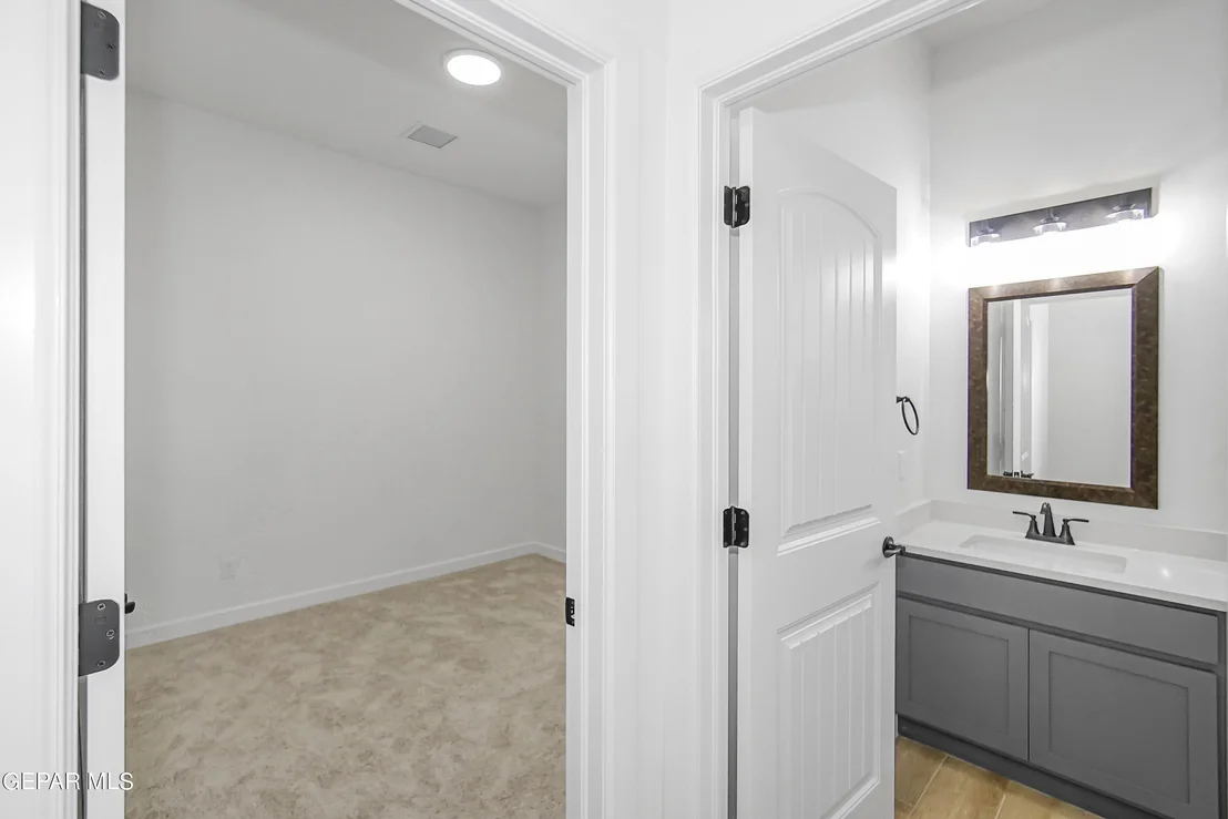 Photo of 6076 Dalhart Drive