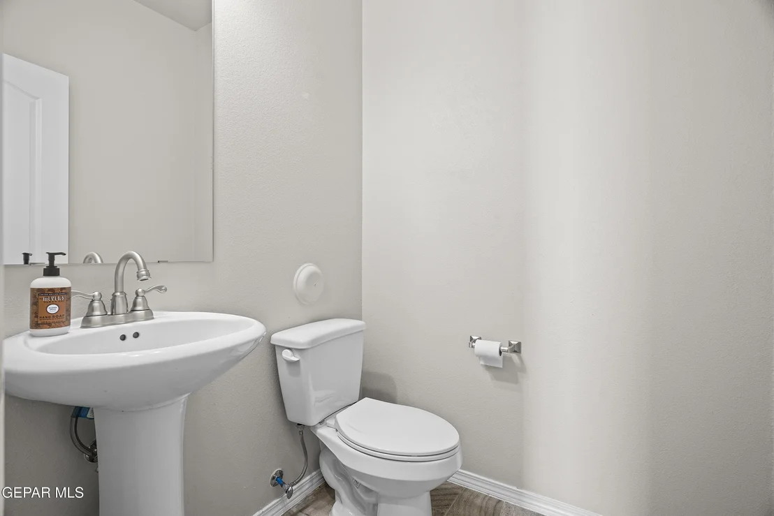 Photo of 7401 EAGLE VISTA Drive