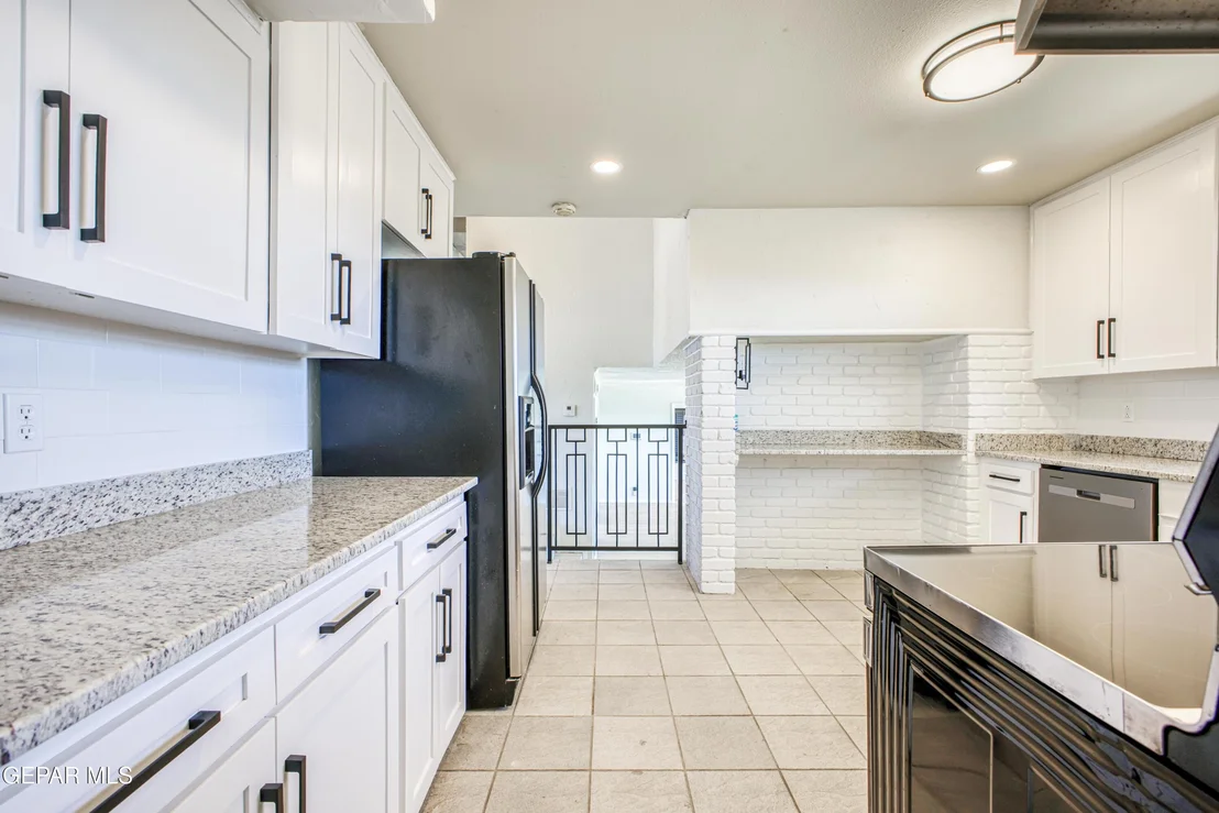 Photo of 6253 WESTWIND Drive