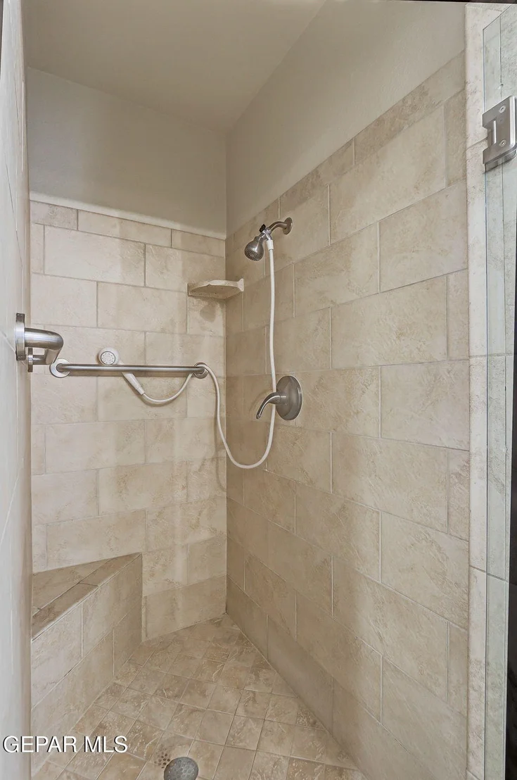 Photo of 1057 LOS JARDINES Circle