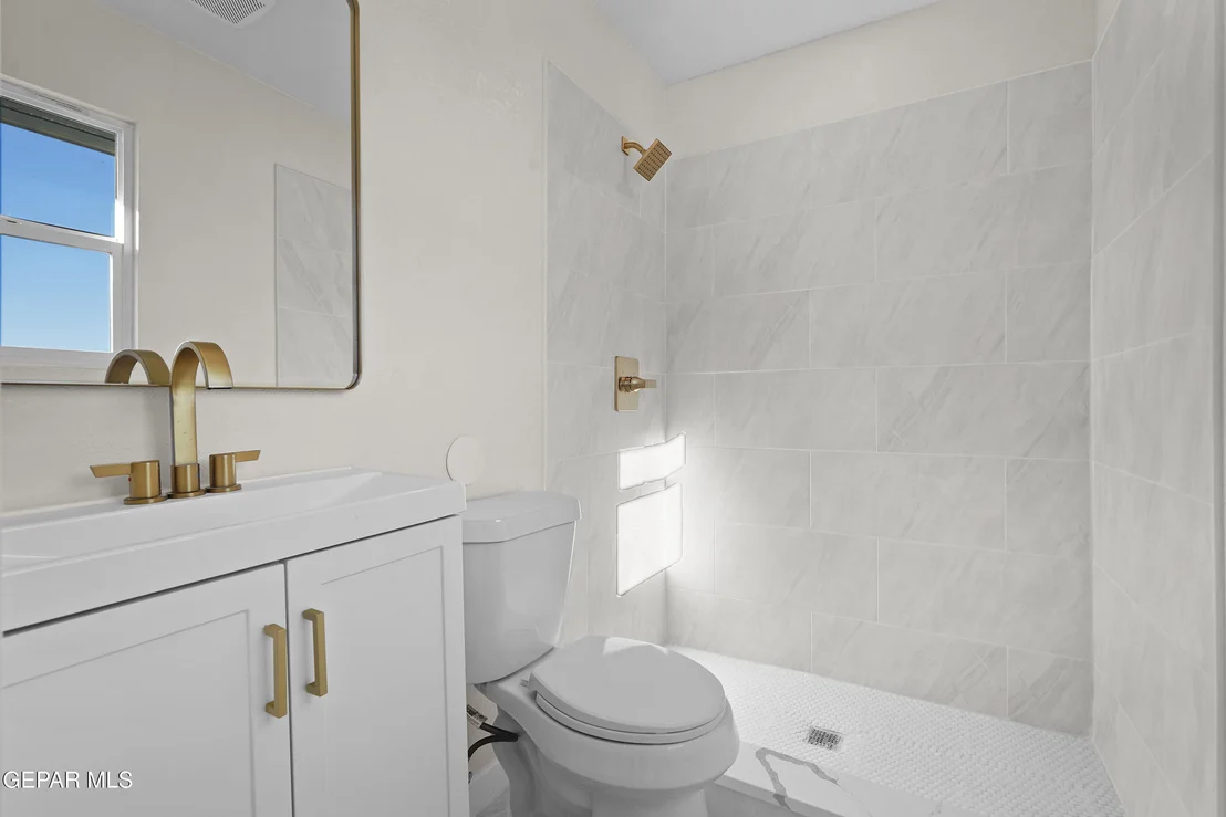 Photo of 10273 RENFREW Drive