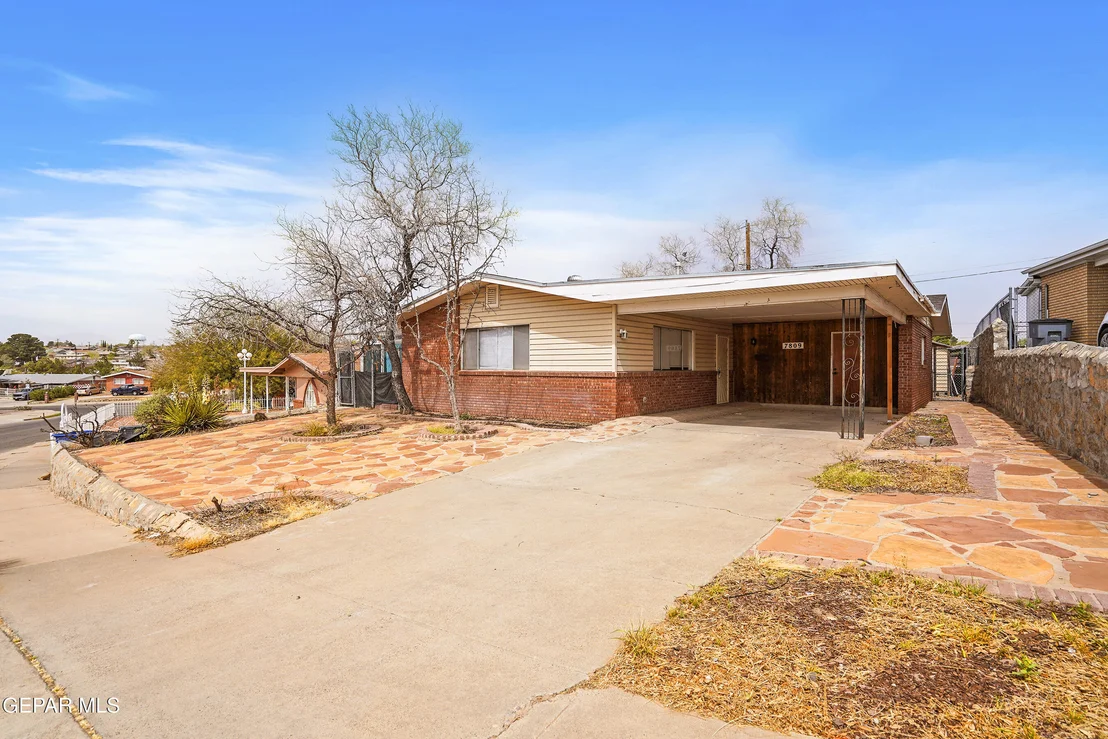 Photo of 7809 Hemlock Street