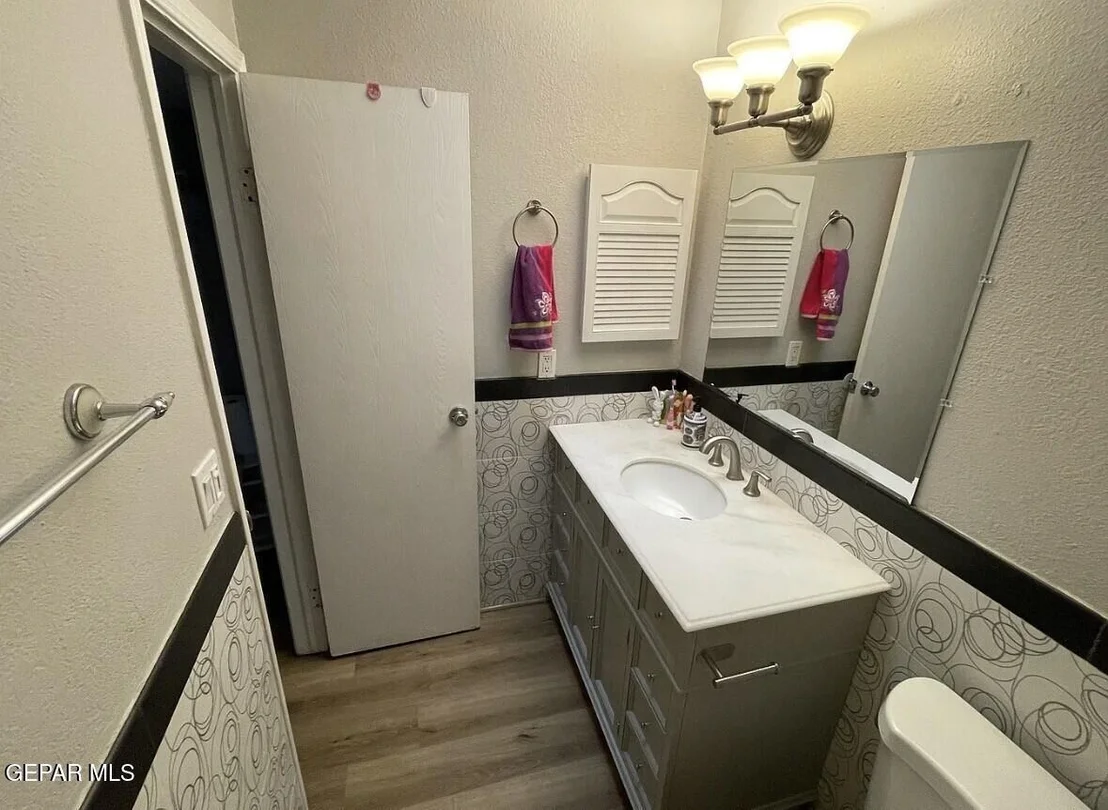 Photo of 1856 MIKE HILL Drive