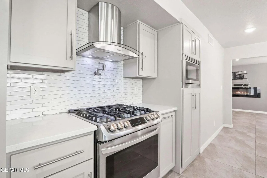 Photo of 849 DULCE TIERRA Drive