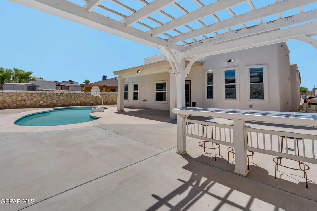 Photo of 3040 STORMY POINT Drive