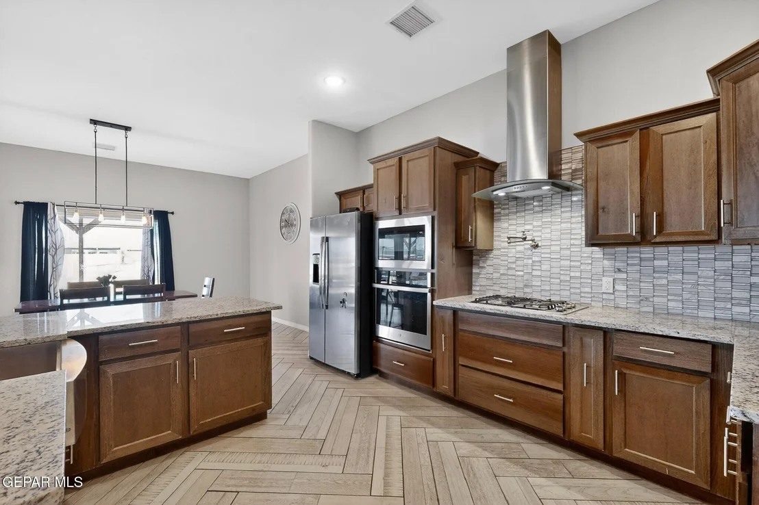 Photo of 6241 BRAZOS RIVER Drive