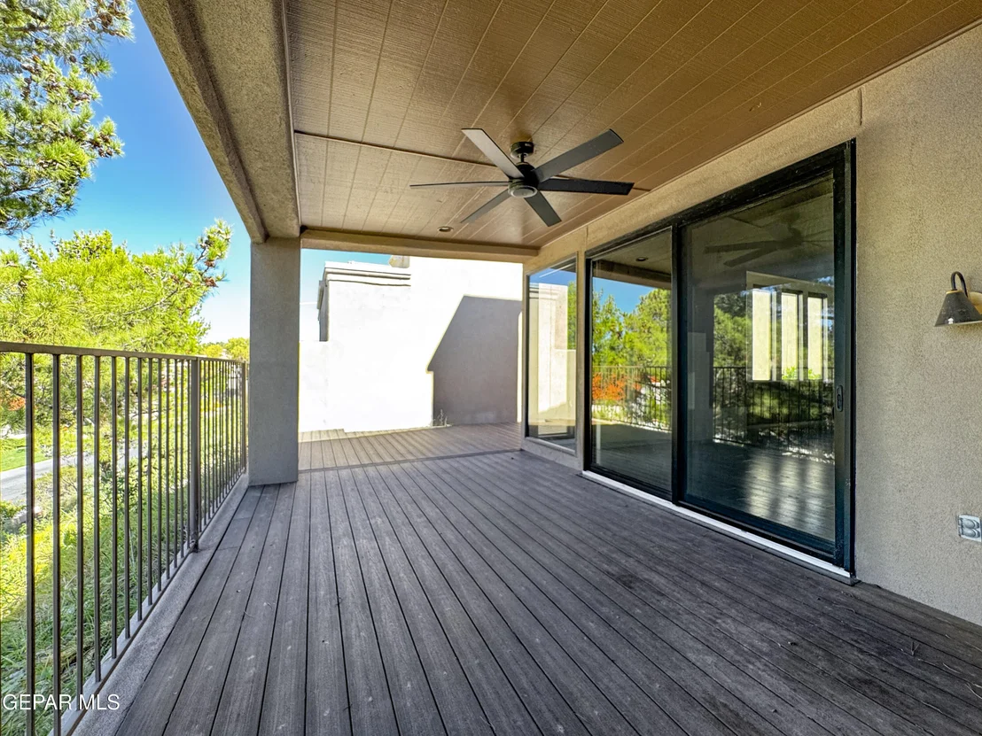 Photo of 1114 Los Jardines Circle