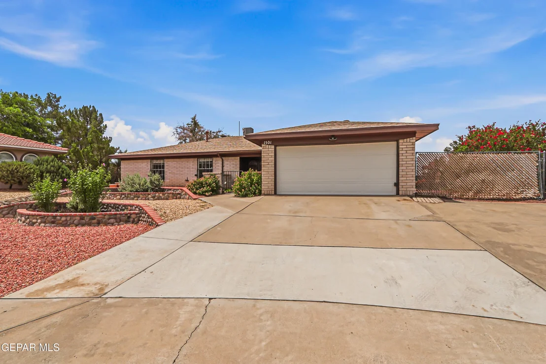 Photo of 1501 JERRY PATE Place