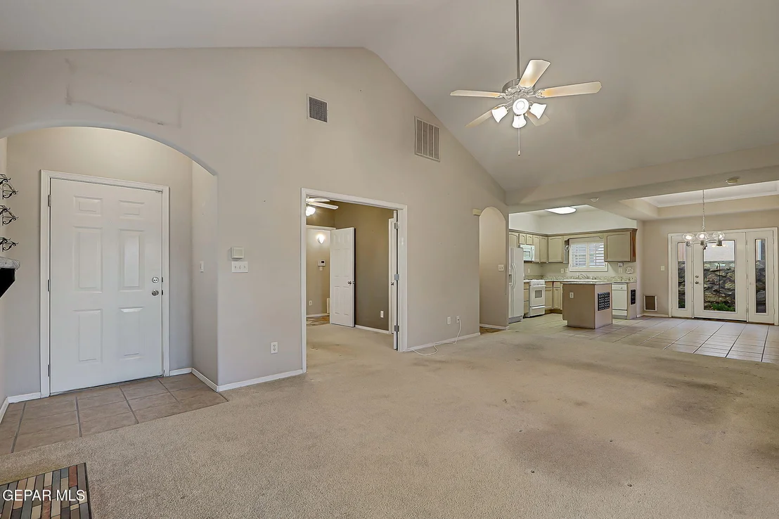 Photo of 7292 Desert Eagle Drive