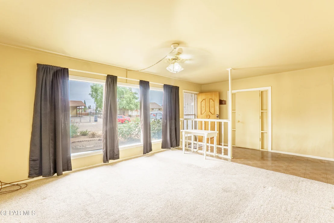 Photo of 1411 Elmhurst Drive
