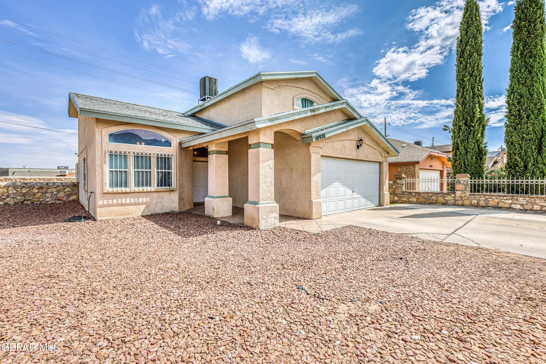 Photo of 10928 REEF SANDS Drive