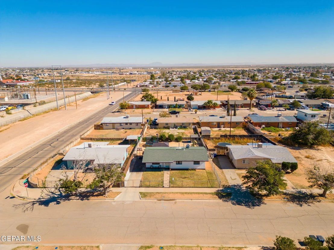 Photo of 10368 Preston Drive