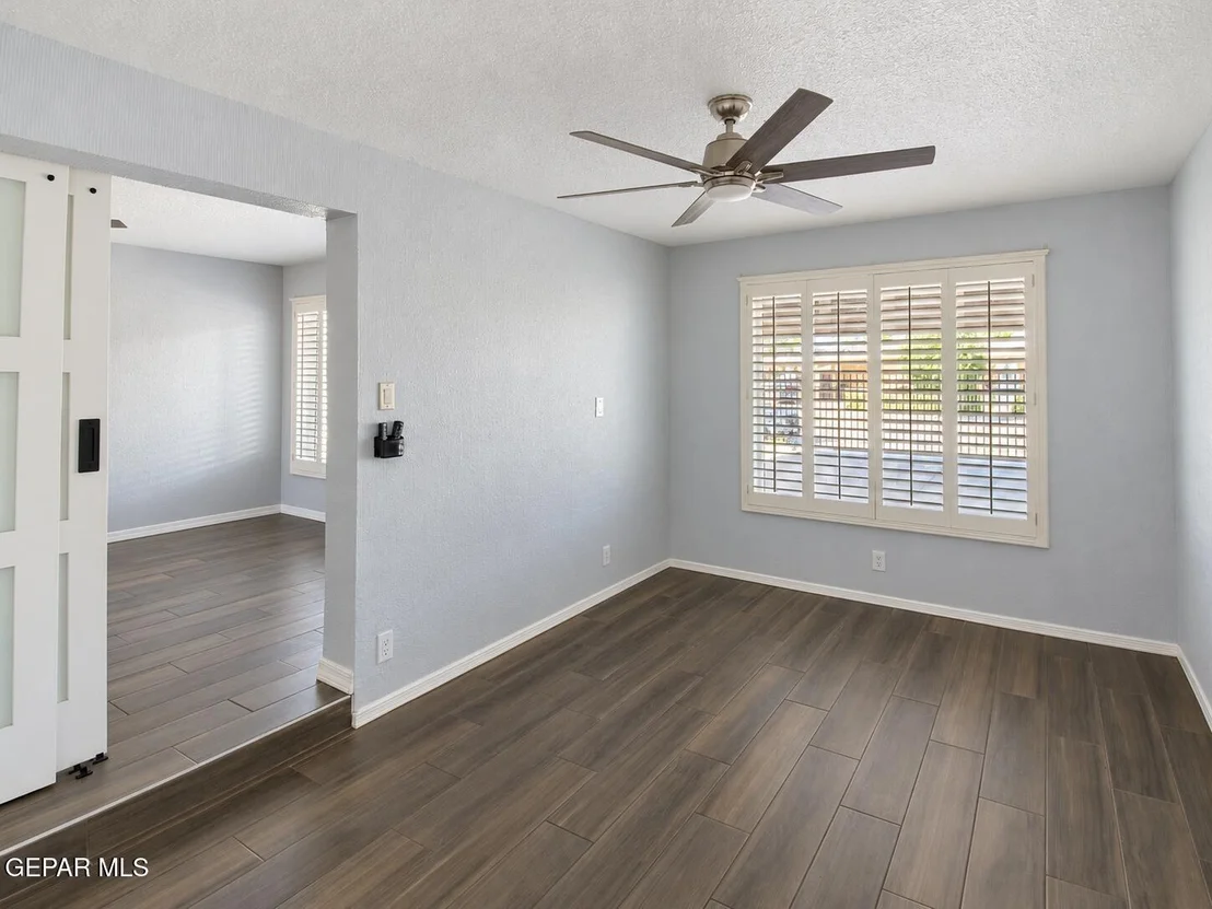 Photo of 416 ENCINO Drive