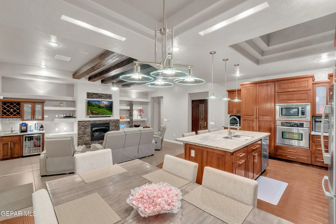 Photo of 1695 OPTIMA Way