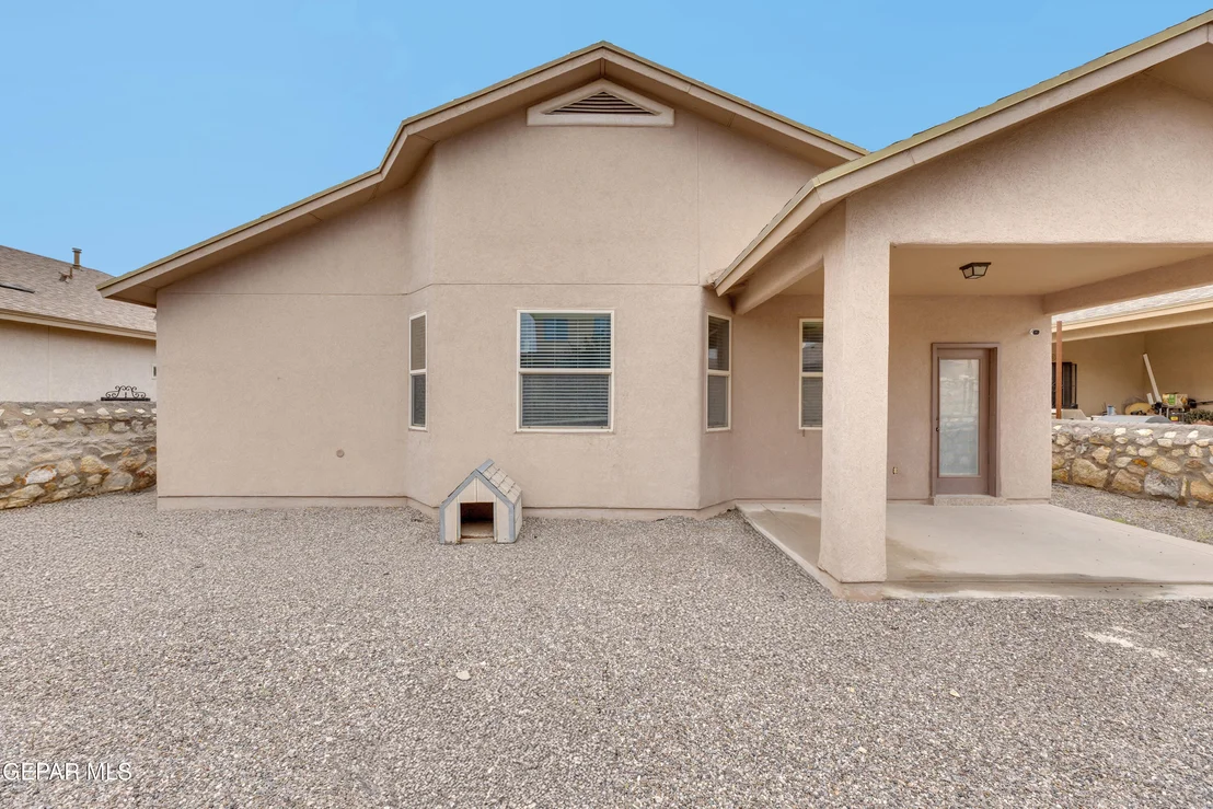 Photo of 2209 Glitter Point