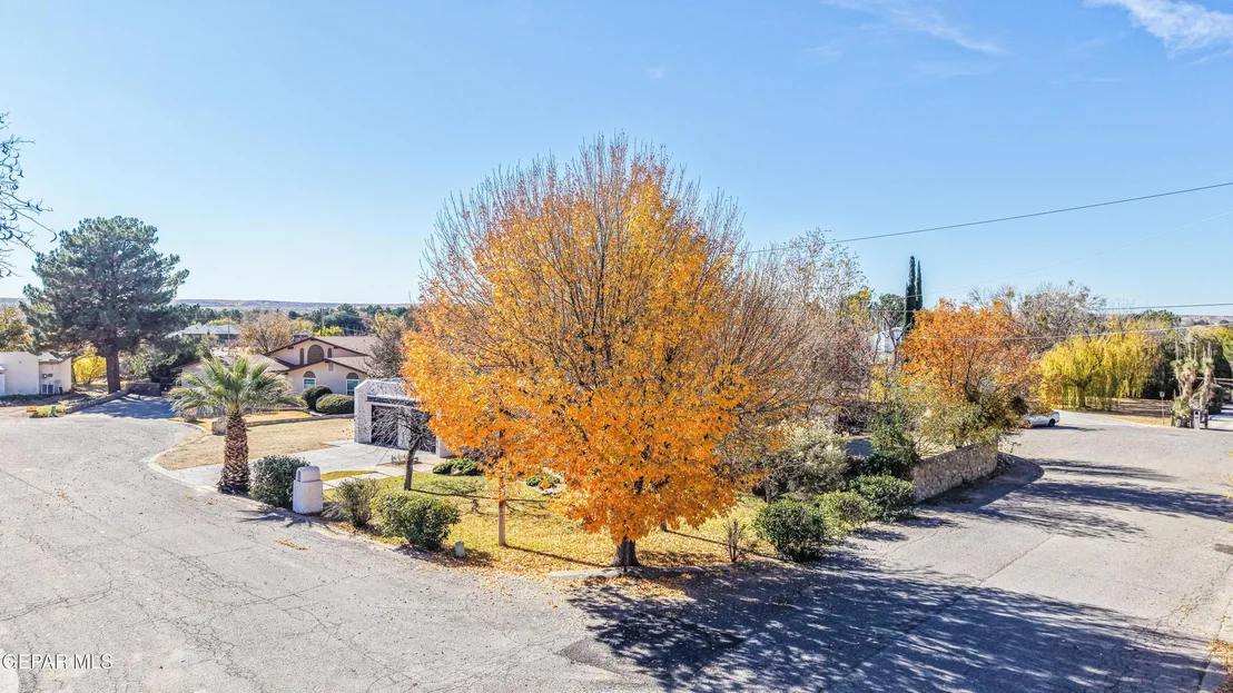 Photo of 5415 ORANTES Place