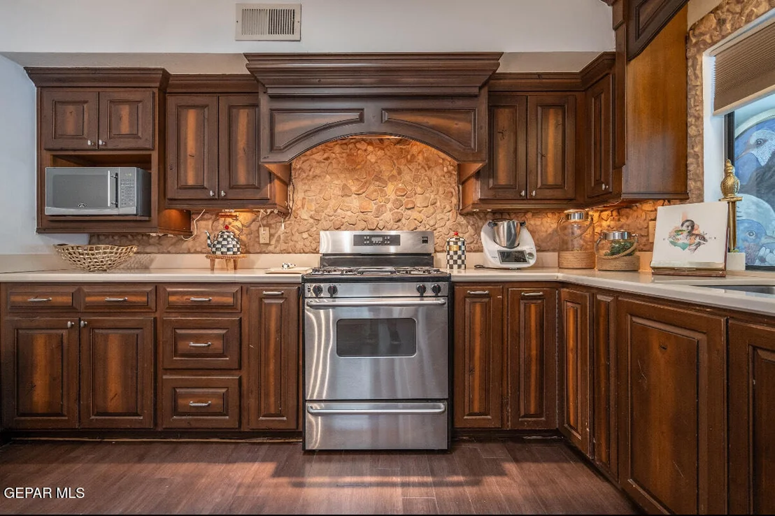 Photo of 5153 WILLOW CREEK Drive
