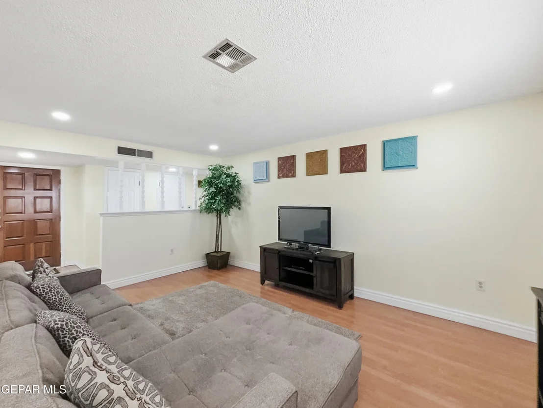 Photo of 4505 SKY HAWK Avenue