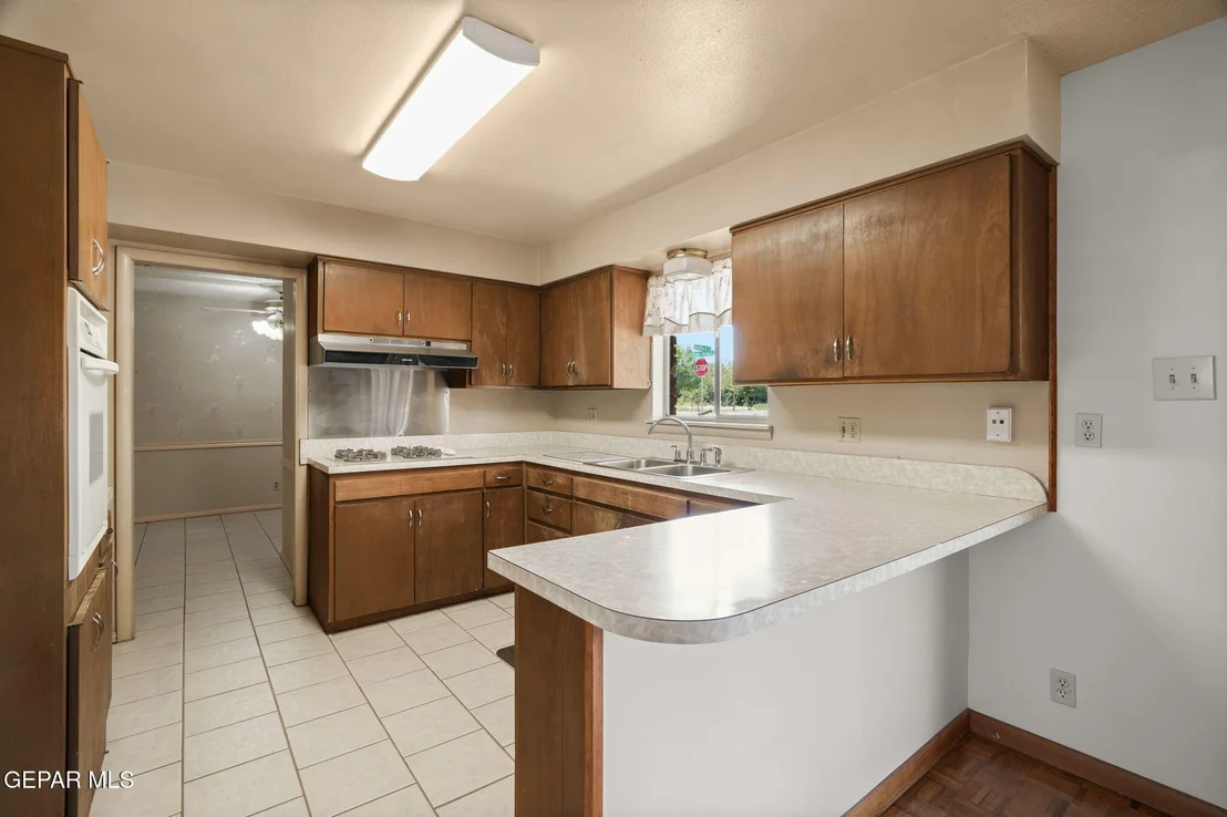 Photo of 4136 Perth Drive
