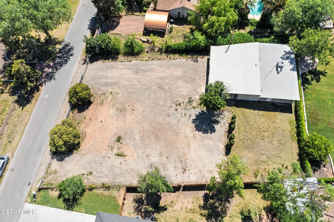 Photo of 227 ROSEMONT Drive