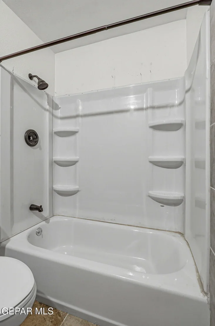 Photo of 762 DELHI Drive