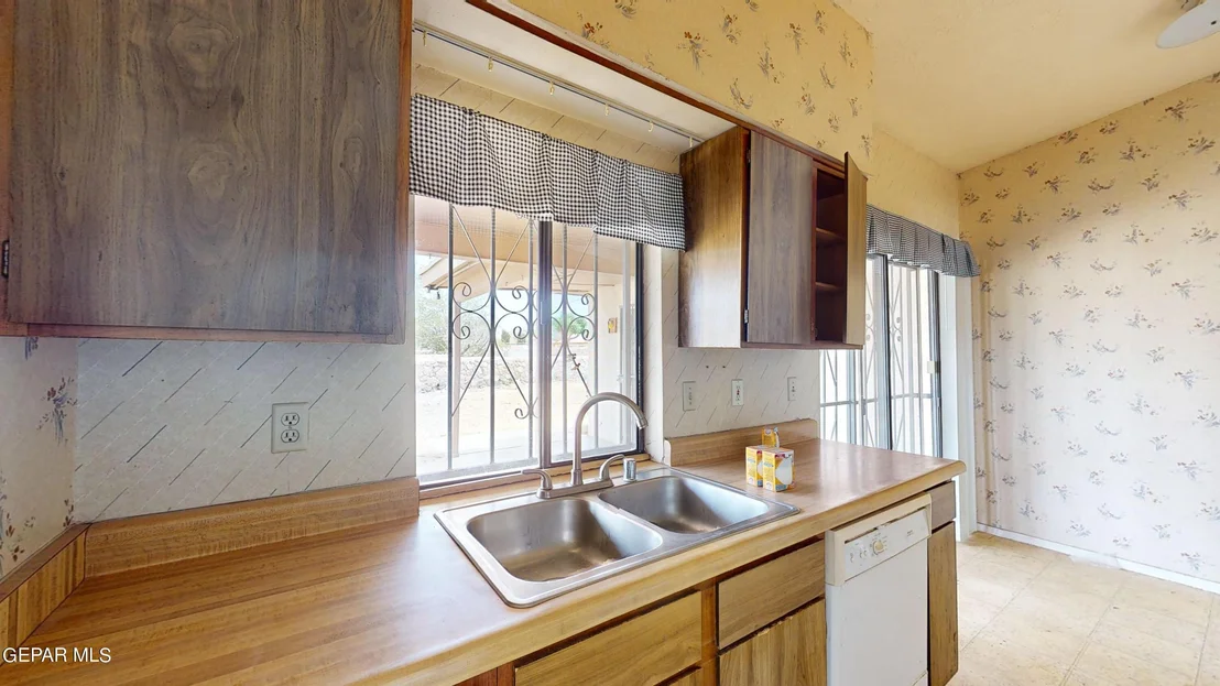 Photo of 10709 SAM SNEAD Drive
