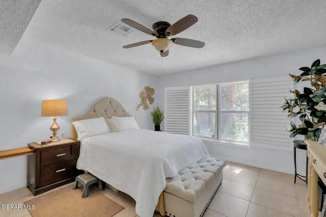 Photo of 6007 Oleaster Drive