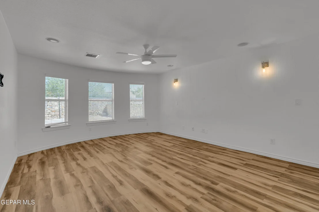 Photo of 3040 STORMY POINT Drive