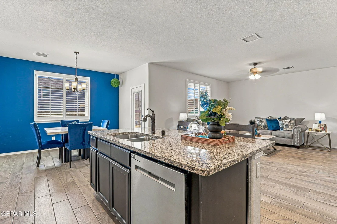 Photo of 7304 GLACIER Drive