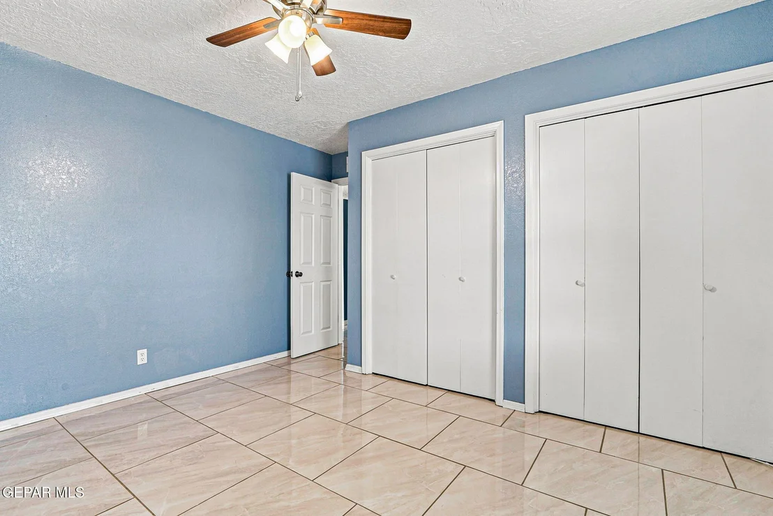 Photo of 125 LA NELL Drive