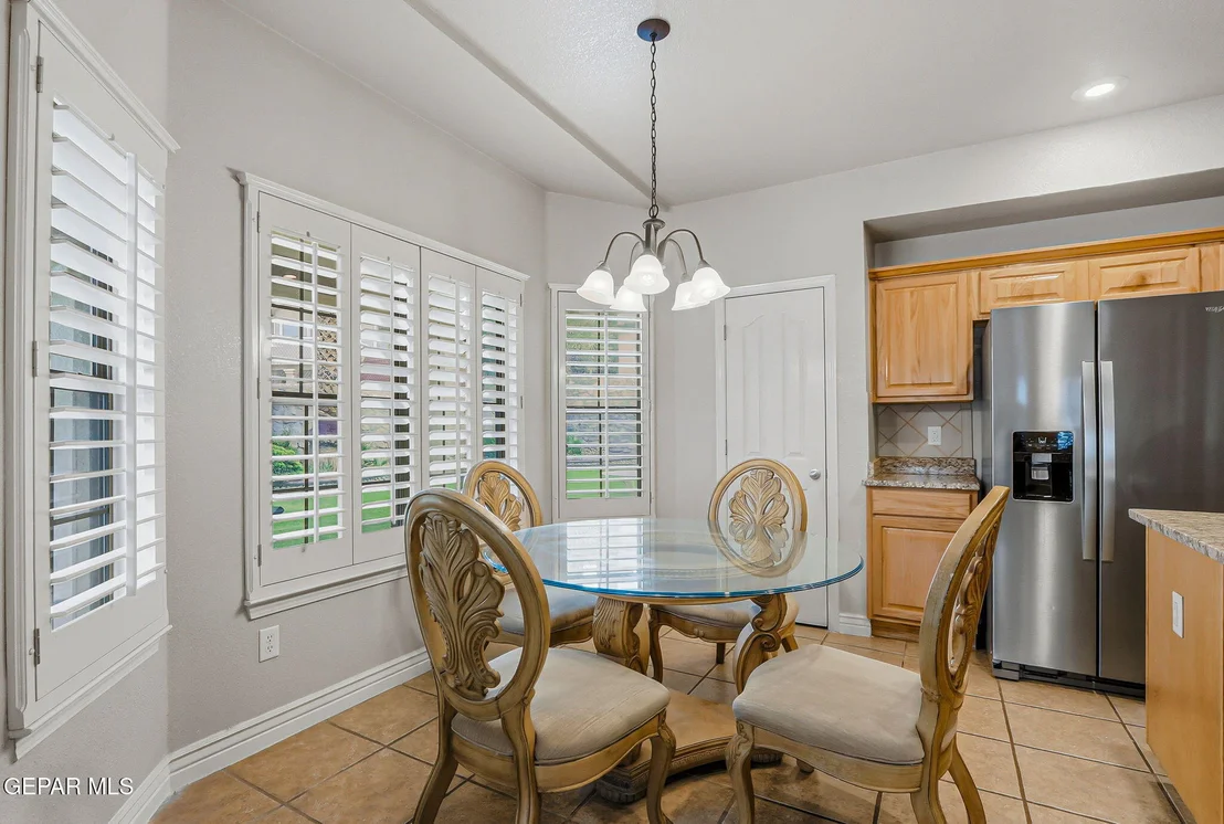 Photo of 524 BREWSTER Place