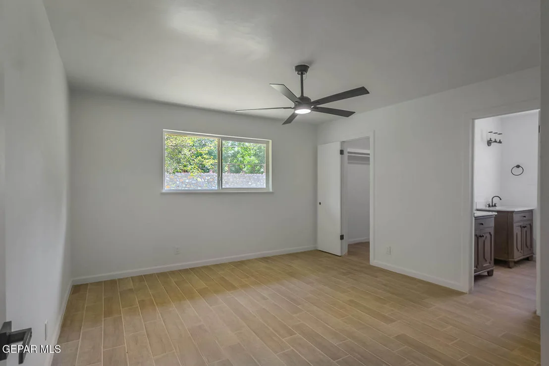 Photo of 730 MONTCLAIR Drive