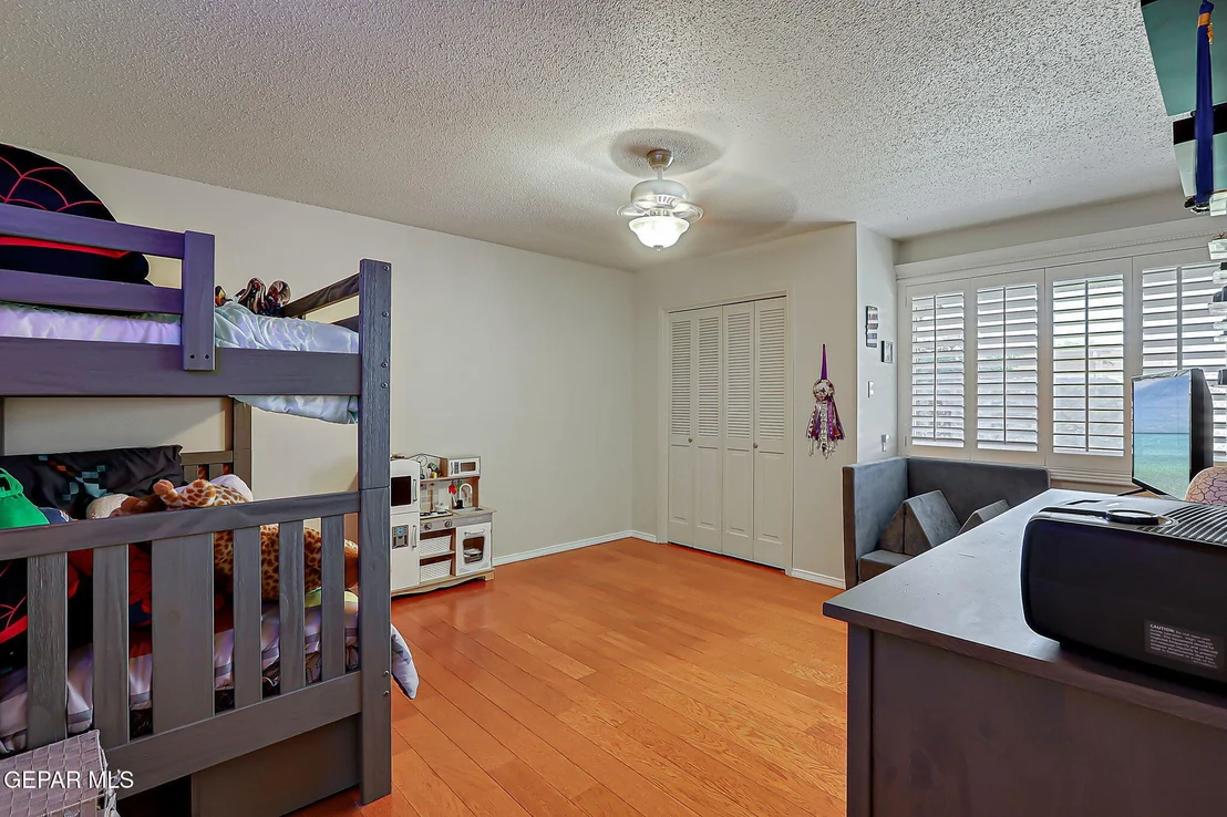 Photo of 9012 SHAVER Drive