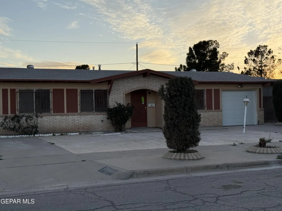 Photo of 7140 Lemon Tree Lane