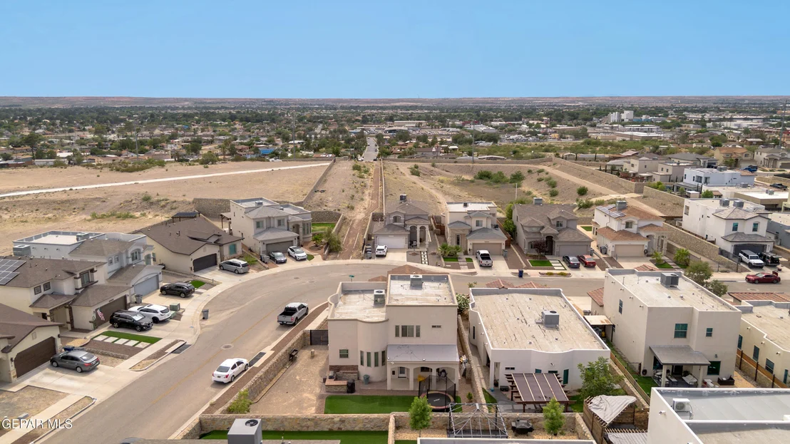 Photo of 6068 RIVET Place