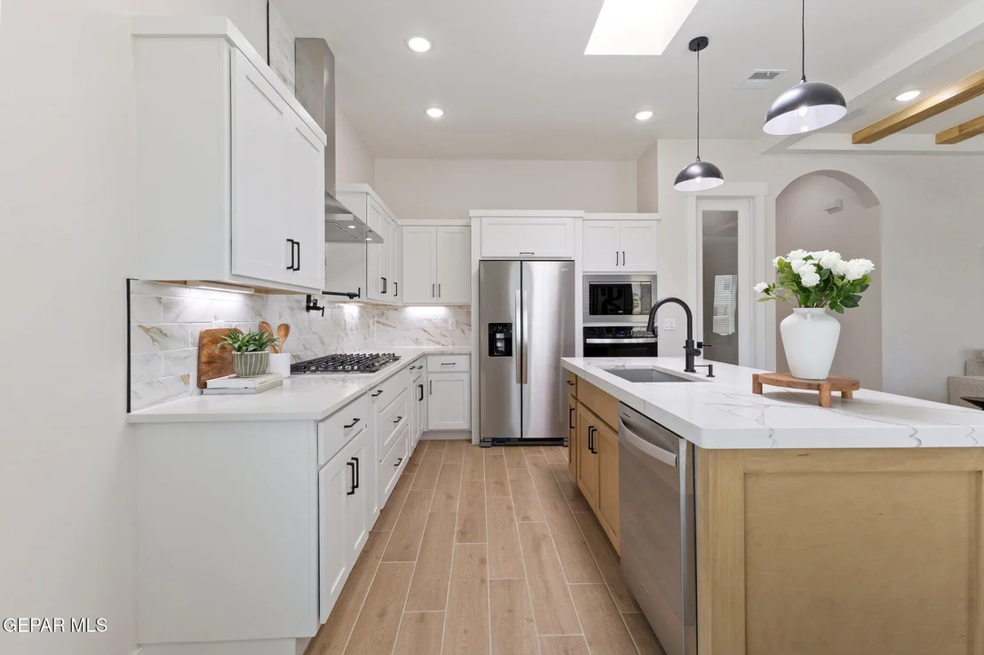 Photo of 1401 DYLAN Place