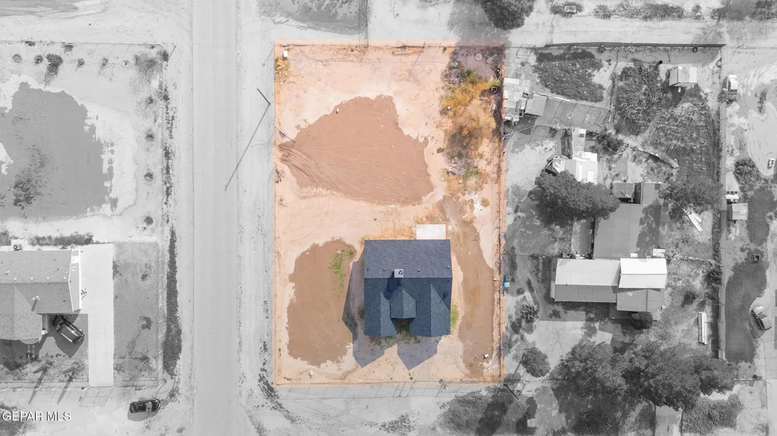Photo of 11571 Riverside Road