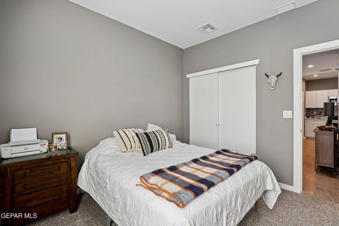 Photo of 440 BEECH TREE Drive