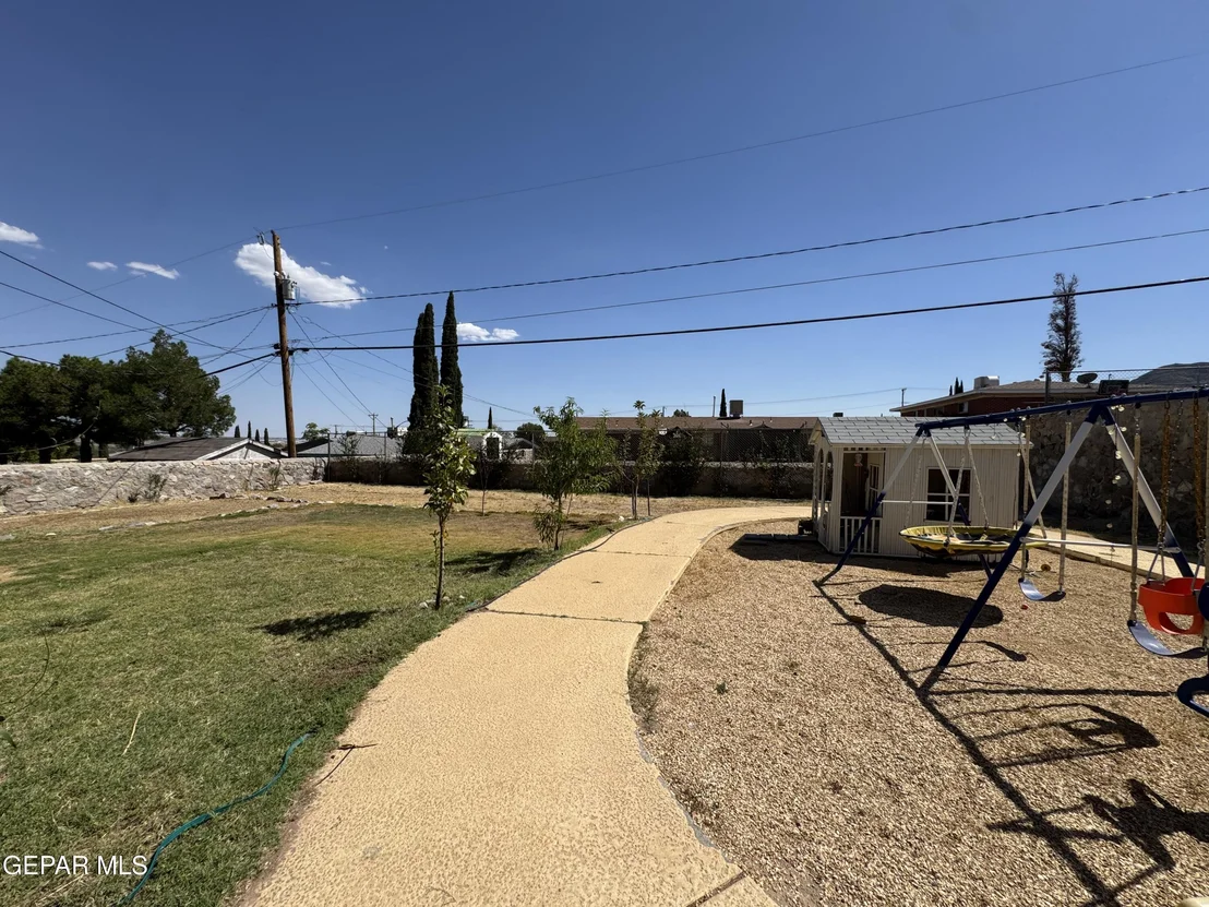Photo of 3614 TITANIC Avenue